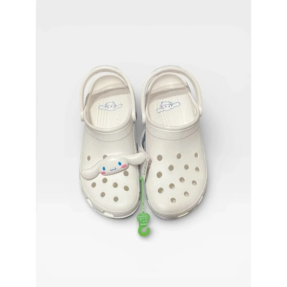 NWT Men's Size 12 Crocs Hello Kitty & Friends Cinnamonroll **Missing A Jibbitz**
